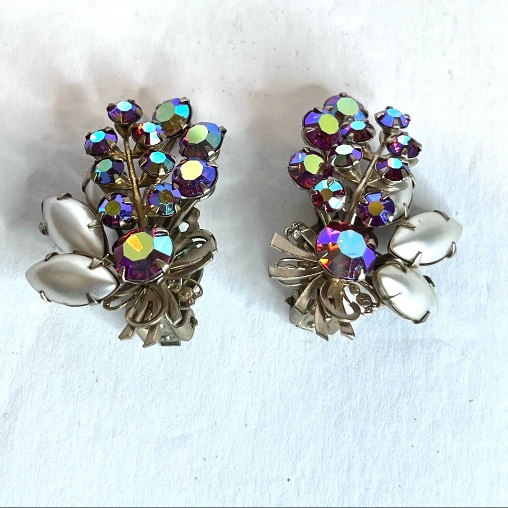 Vintage retro rhinestone